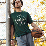 Nike On-Court 2024-25 Legend Practice Fir Milwaukee Bucks T-Shirt-front