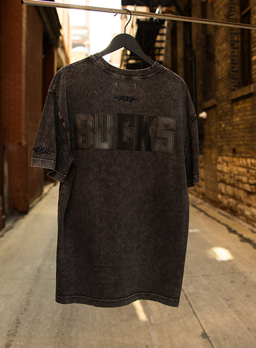 Pro Standard Vanguard Washed Milwaukee Bucks T-Shirt-photoshoot 1