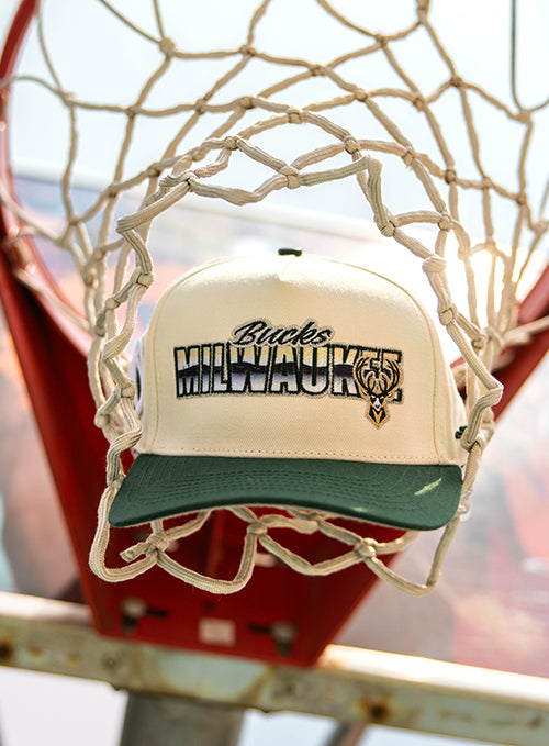 Pro Standard Chromatic Milwaukee Bucks Pinch Front Snapback Hat- front