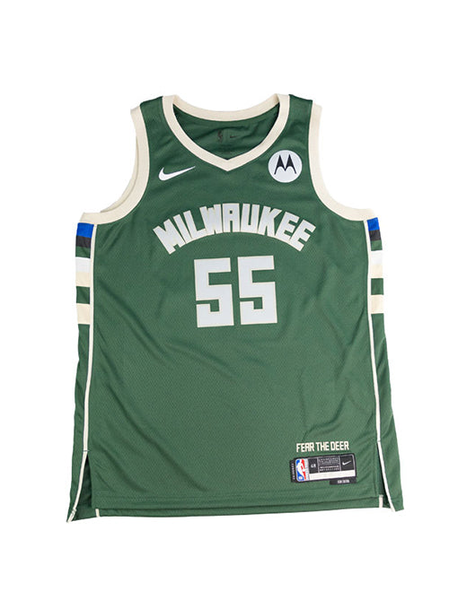 Signed Nike 2022 Icon Edition Delon Wright Milwaukee Bucks Swingman Jersey-front
