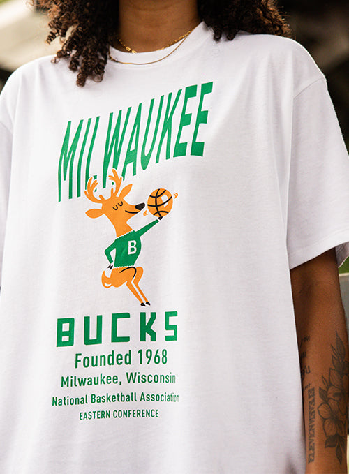 Women's Mitchell & Ness HWC '68 Founded Milwaukee Bucks Boyfriend T-Shirt-close-up
