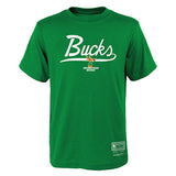 Youth Mitchell & Ness HWC '68 Tailgate Milwaukee Bucks T-Shirt in Green - Front View