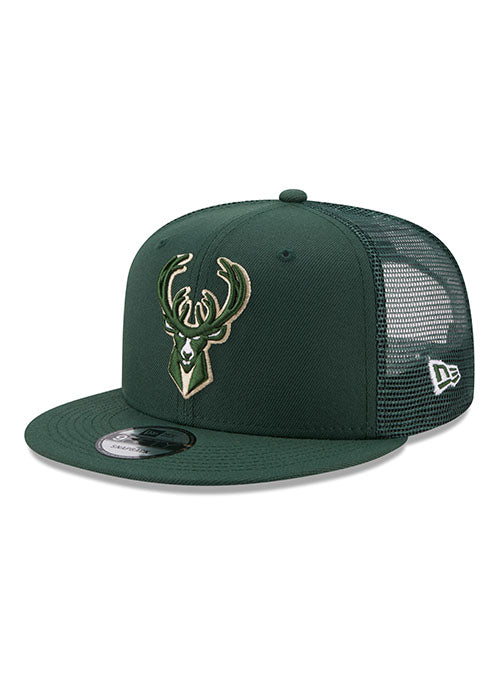 Youth New Era 9Fifty Classic Trucker Green Milwaukee Bucks Snapback Hat in Green - Angled Left Side View