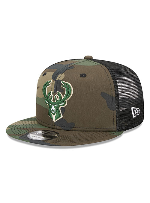 New Era Woodland Trucker 9Fifty Milwaukee Bucks Snapback Hat