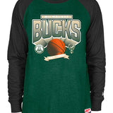 New Era Raglan Throwback Milwaukee Bucks Long Sleeve T-Shirt in Green and Black - Front View