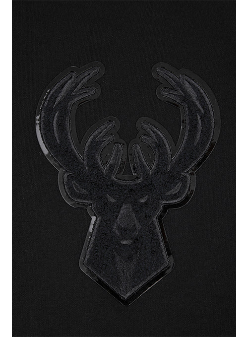 Pro Standard Triple Black Milwaukee Bucks Hooded Sweatshirt-patch