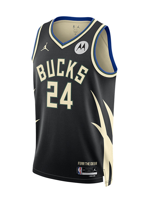 Jordan 2022 Statement Edition Pat Connaughton Milwaukee Bucks Swingman Jersey-front
