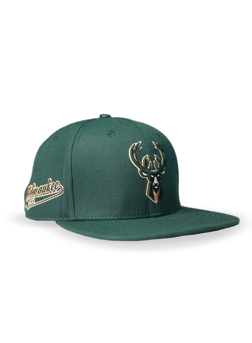 Pro Standard Script Tail Milwaukee Bucks Snapback Hat-angled right