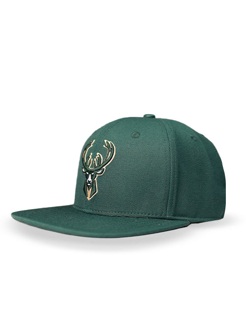 Pro Standard Script Tail Milwaukee Bucks Snapback Hat-angled left