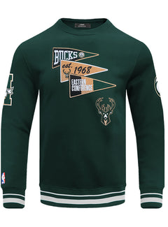 Pro Standard Pennants Milwaukee Bucks Crewneck Sweatshirt-front