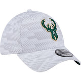 New Era 39Thirty Graded Milwaukee Bucks Flex Fit Hat-right