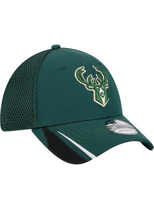New Era 39Thirty Linear Milwaukee Bucks Flex Hat-right