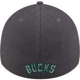 New Era 39Thirty Mesh Milwaukee Bucks Flex Hat