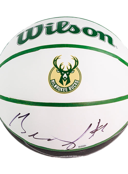 Signed Brandon Jennings Milwaukee Bucks Basketball-signature
