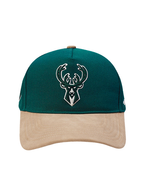 Pro Standard Signature Suede Milwaukee Bucks Adjustable Hat-front