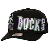 Mitchell & Ness HWC '93 Playmaker Milwaukee Bucks Adjustable Hat-front