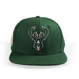 Pro Standard Classic Wool Green Milwaukee Bucks Snapback Hat-front