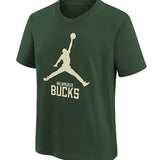Youth Jordan Essential Milwaukee Bucks T-Shirt In Green - Front View