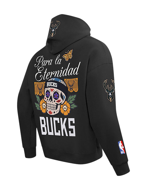 Pro Standard Para La Eternidad Milwaukee Bucks Hooded Sweatshirt- angled back