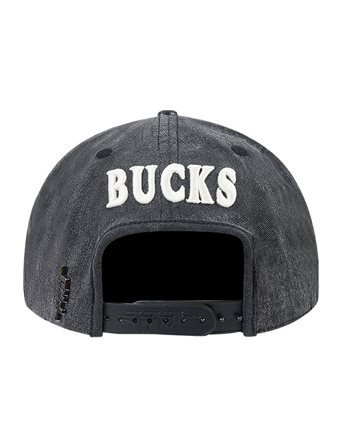 Pro Standard First Time Milwaukee Bucks Pro Snapback Hat-back
