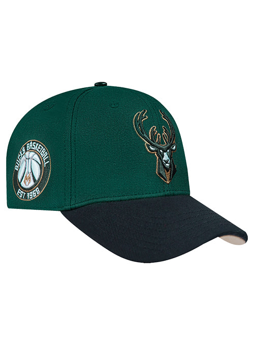 Pro Standard Made To Play Milwaukee Bucks Snapback Hat-angled right 