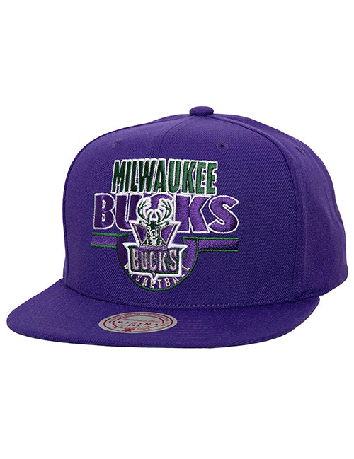 Mitchell & Ness HWC '93 Milwaukee Bucks Badge Line Snapback Hat-front