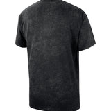 Nike Standard Issue Travel Milwaukee Bucks T-Shirt-back