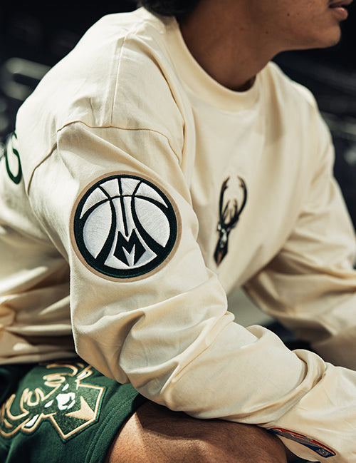 Pro Standard Living Large Milwaukee Bucks Drop Shoulder Long Sleeve T-Shirt-on model (sleeve)