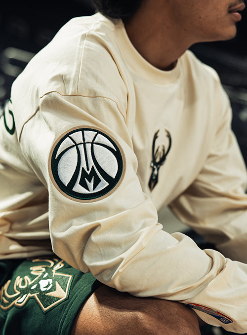 Pro Standard Living Large Milwaukee Bucks Drop Shoulder Long Sleeve T-Shirt-on model (sleeve)