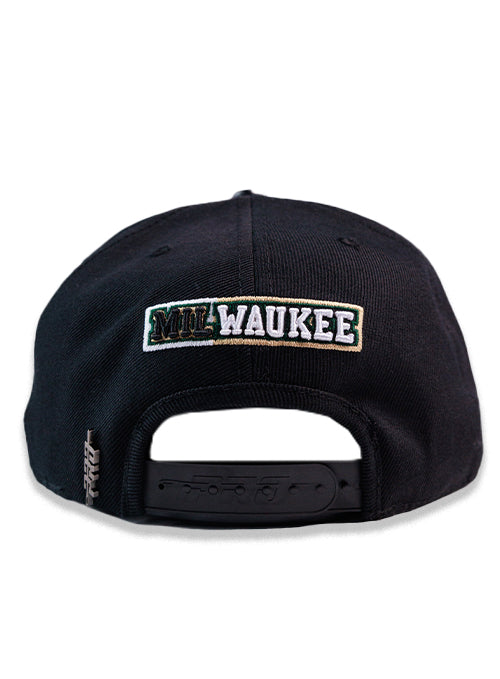 Pro Standard Split Logo Milwaukee Bucks Snapback Hat-back