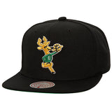 Mitchell & Ness HWC '68 Milwaukee Bucks Shine Snapback Hat-front