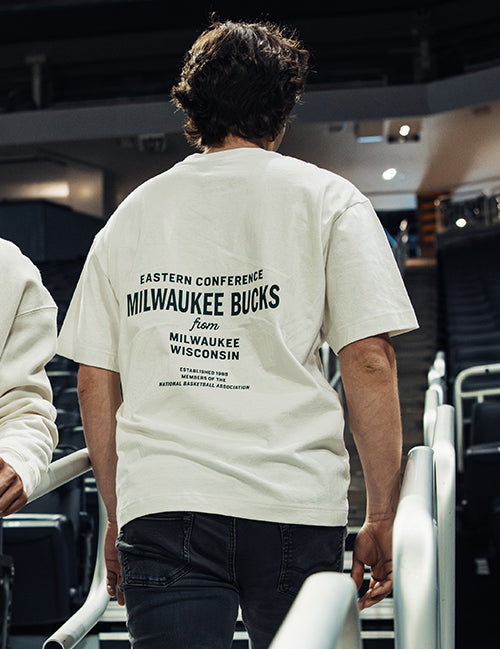 '47 Brand Foundation Contemporary Basic Milwaukee Bucks T-Shirt