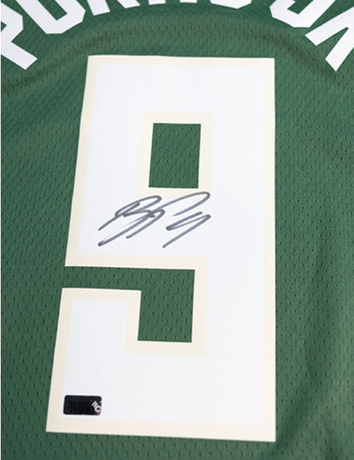 Signed Nike 2022 Icon Edition Bobby Portis Jr. Milwaukee Bucks Swingman Jersey-signature