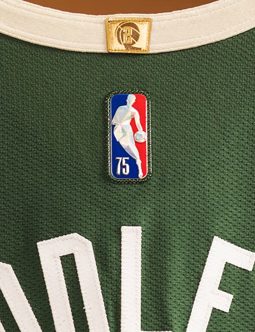 Signed Game-Used Nike 2022 Icon Edition Khris Middleton Milwaukee Bucks Authentic Jersey-back