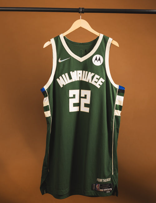 Signed Game-Used Nike 2022 Icon Edition Khris Middleton Milwaukee Bucks Authentic Jersey-front