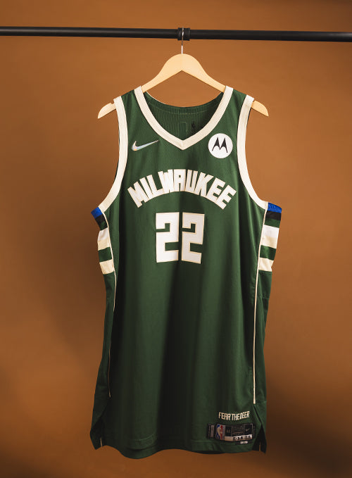 Signed Game-Used Nike 2022 Icon Edition Khris Middleton Milwaukee Bucks Authentic Jersey-front