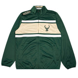 G-III Off Tackle Milwaukee Bucks Full-Zip Track Jacket-front