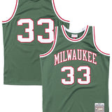 Mitchell & Ness Hardwood Classics 1970 Kareem Abdul-Jabbar Milwaukee Bucks Swingman Jersey-collage