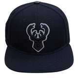 Pro Standard Triple Black Wool Milwaukee Bucks Snapback Hat-front