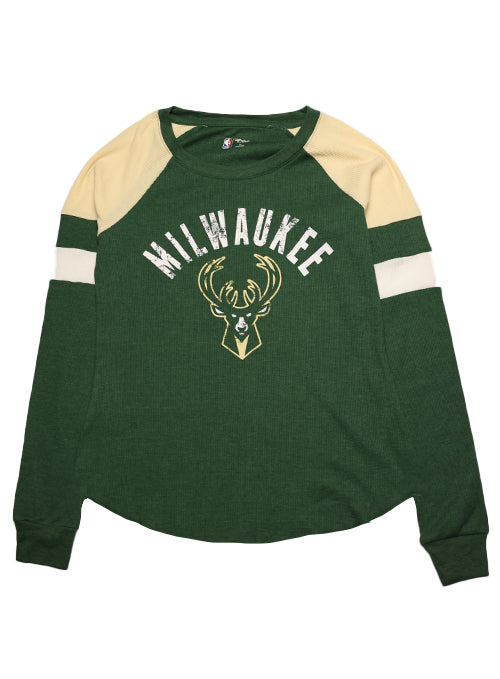 Women's G-III Long-Sleeve Play Action Royal Milwaukee Bucks T-Shirt-fromt