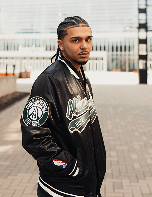 Pro Standard Script Tail Milwaukee Bucks Satin Jacket-side