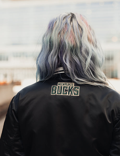 Women's Pro Standard Script Tail Milwaukee Bucks Satin Jacket-back