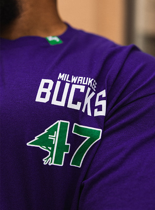 Bucks In Six x LRG HWC '93 Milwaukee Bucks T-Shirt-close up