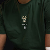 New Era Adventure Milwaukee Bucks T-Shirt