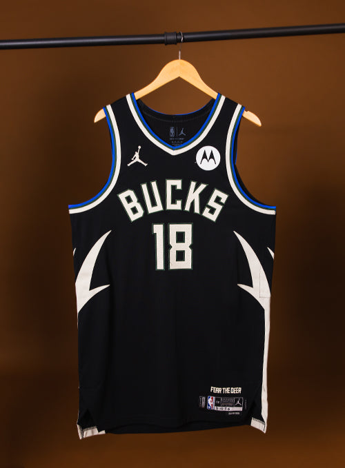 Game Worn Jordan Statement Edition Kyle Kuzma Milwaukee Bucks Authentic Jersey-front