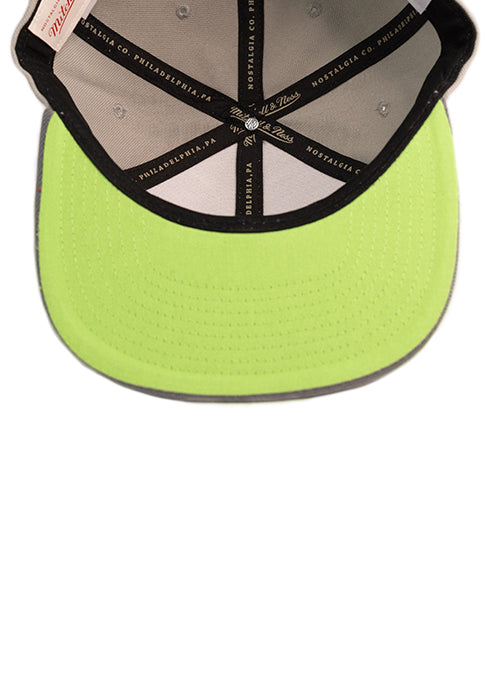 Mitchell & Ness HWC '93 Green Bean Milwaukee Bucks Snapback Hat-UV