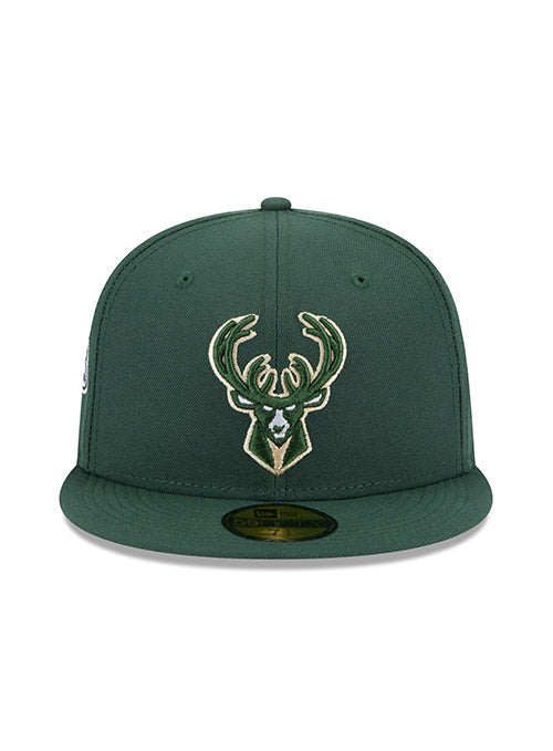 New Era 59Fifty Patch Milwaukee Bucks Fitted Hat In Green - Front View