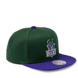 Youth Mitchell & Ness HWC '93 2-Tone Milwaukee Bucks Snapback Hat- Right Angled View 