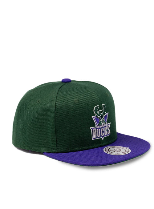 Youth Mitchell & Ness HWC '93 2-Tone Milwaukee Bucks Snapback Hat- Right Angled View 