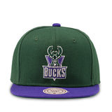 Youth Mitchell & Ness HWC '93 2-Tone Milwaukee Bucks Snapback Hat- Front View